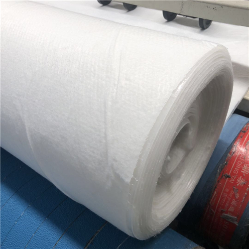 「长丝」两布一膜复合土工膜